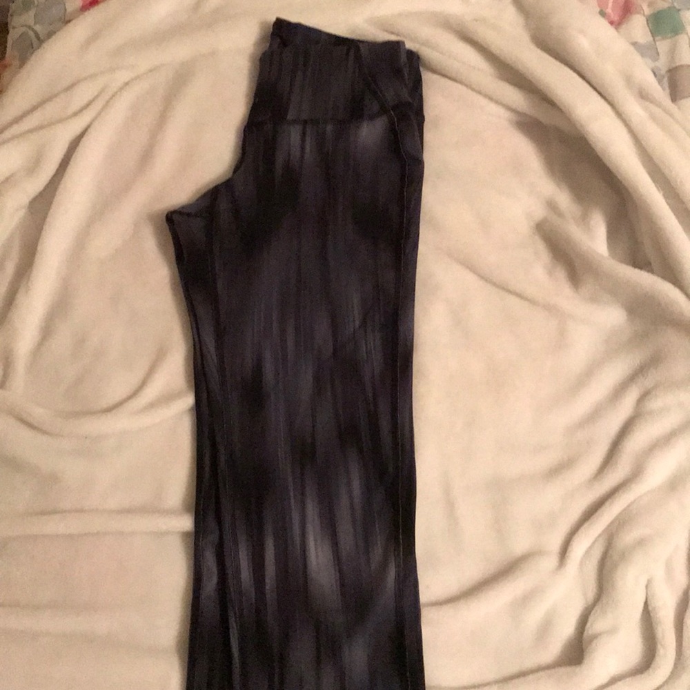 Work out capris - Picture 3 of 4